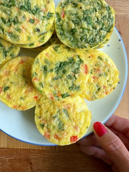 Starbucks Egg White Bites Copycat Recipe! Make these delicious egg bites at home! Creamy, flavorful, custardy and just the right texture.