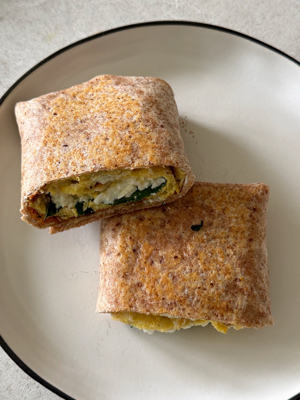 Starbucks Spinach Feta Wrap Copycat Recipe! I have re-created the wrap that everyone loves and made it better! and with more protein! 